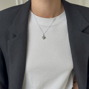 Kaklo papuošalas IRREGULAR HEART