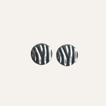 Auskarai BIG SILVER WAVY STUDS